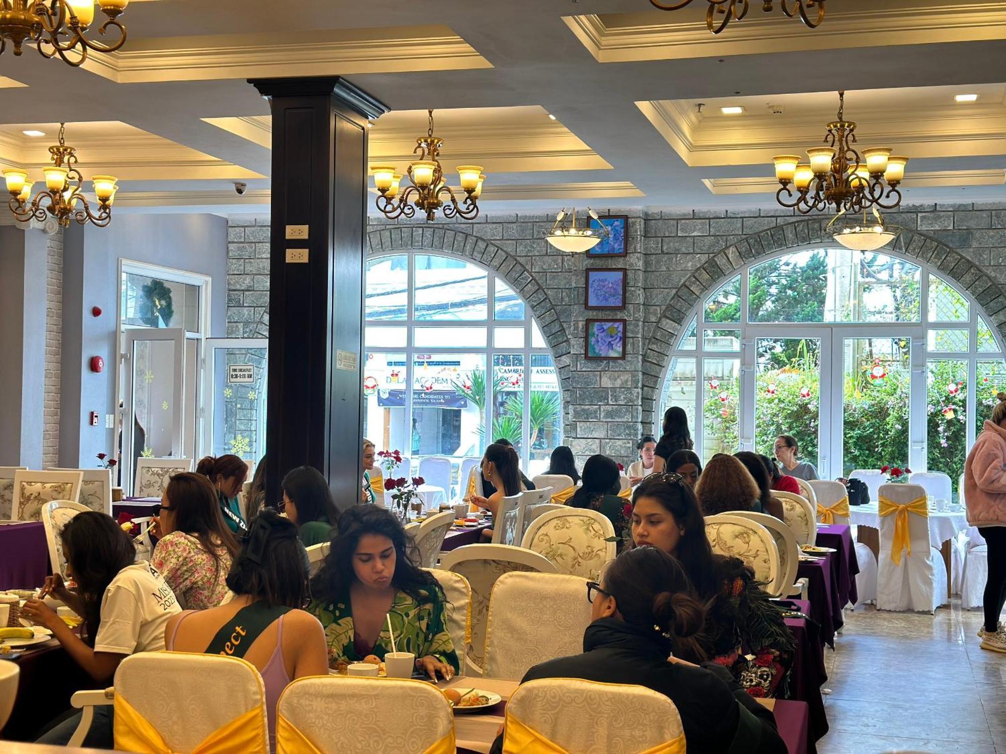 דה לאט Hotel Du Lys מראה חיצוני תמונה