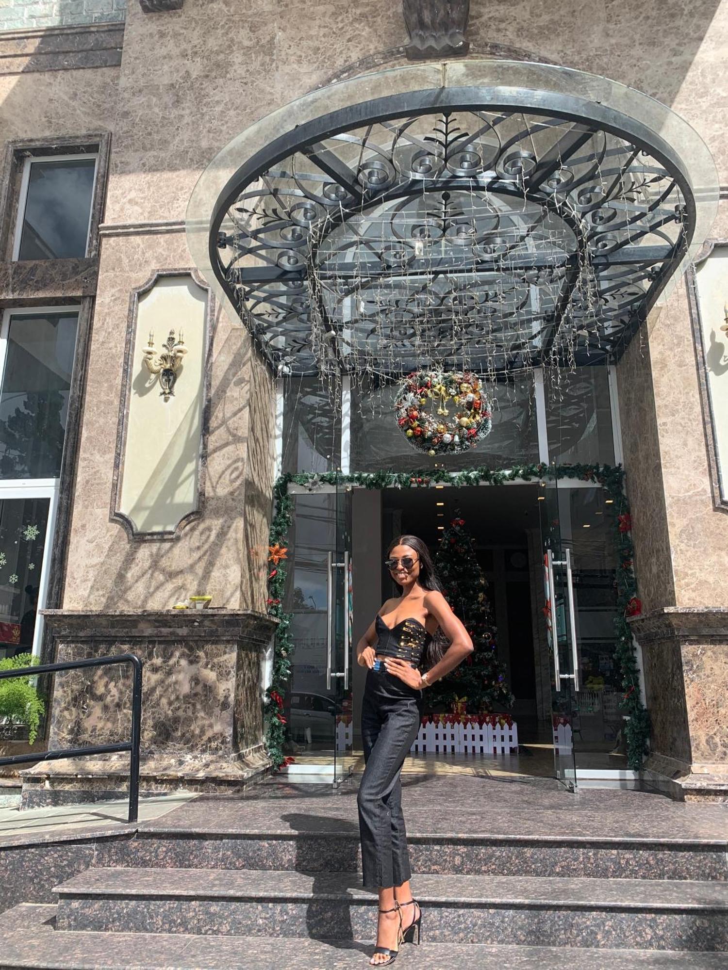 דה לאט Hotel Du Lys מראה חיצוני תמונה