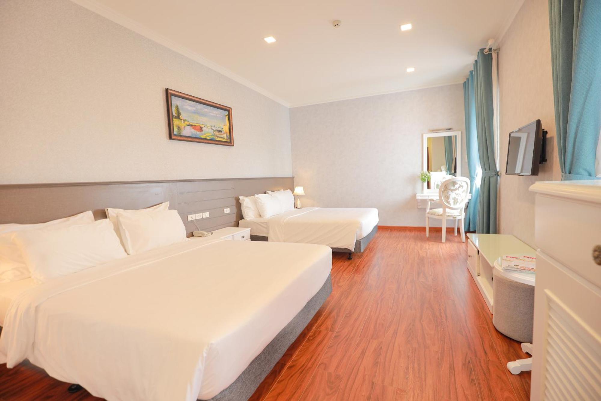 דה לאט Hotel Du Lys מראה חיצוני תמונה