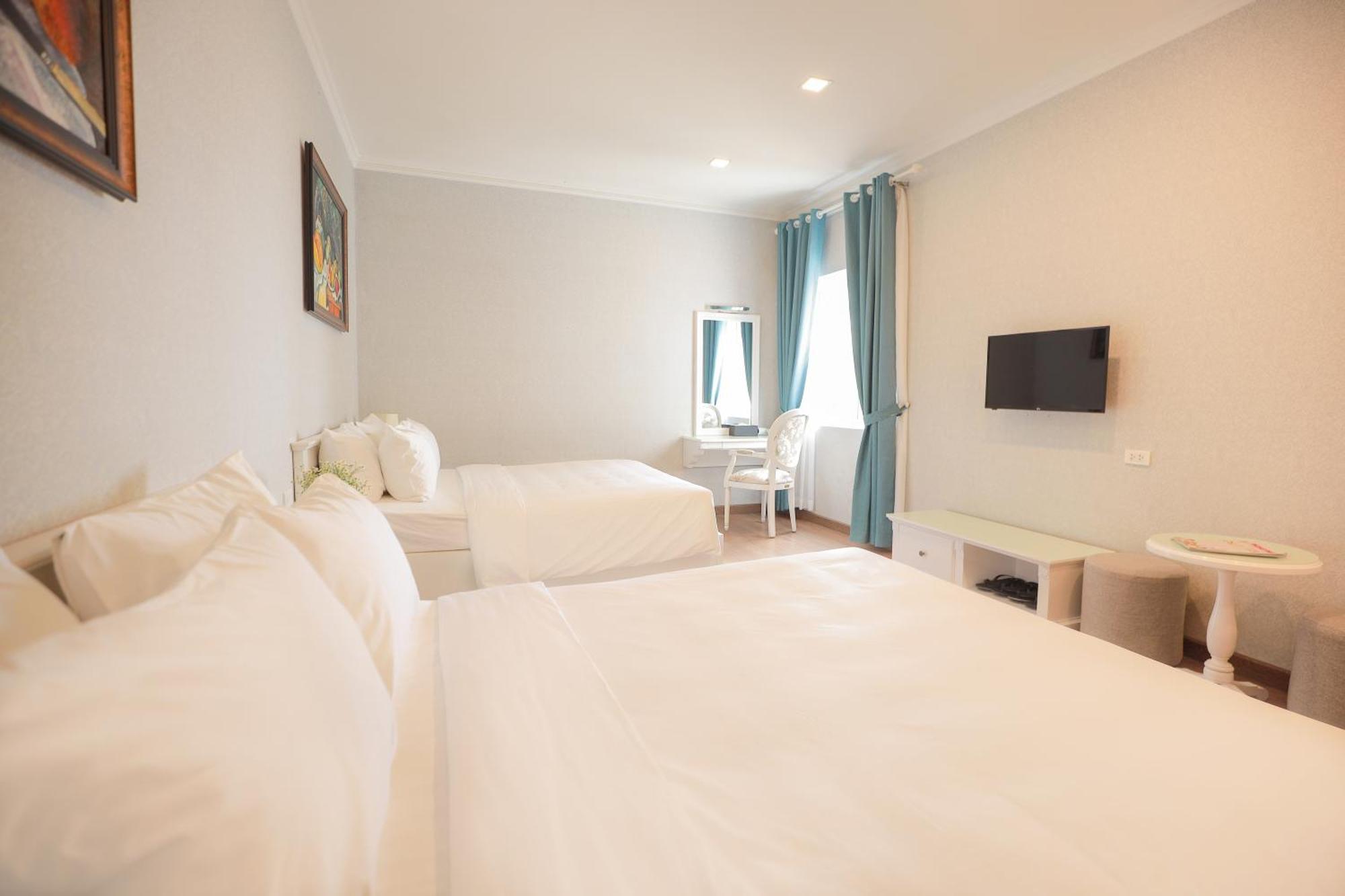 דה לאט Hotel Du Lys מראה חיצוני תמונה