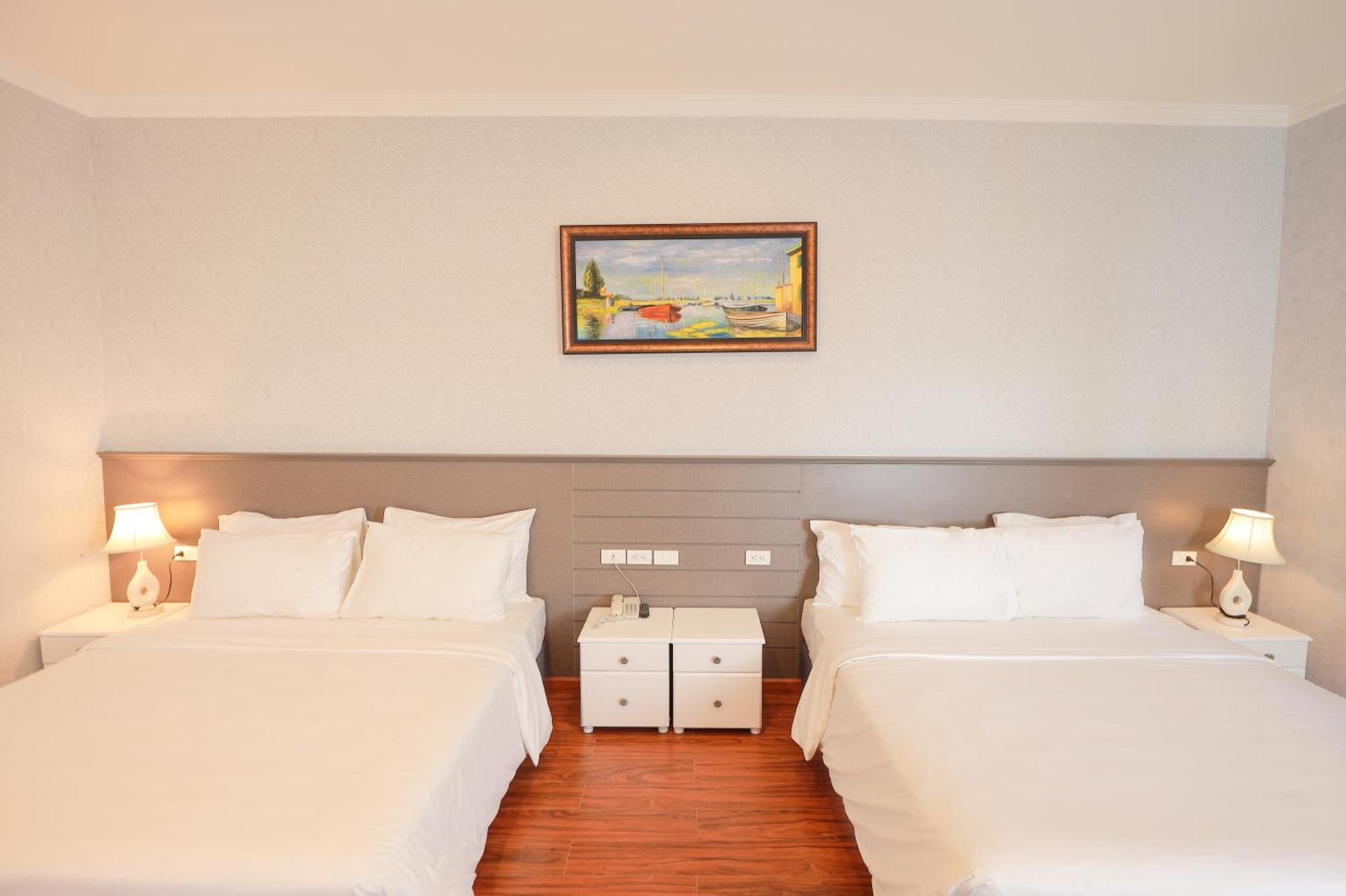 דה לאט Hotel Du Lys מראה חיצוני תמונה