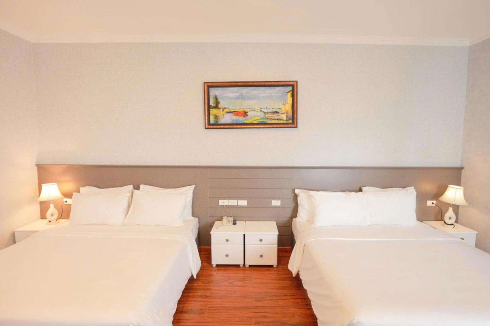 דה לאט Hotel Du Lys מראה חיצוני תמונה