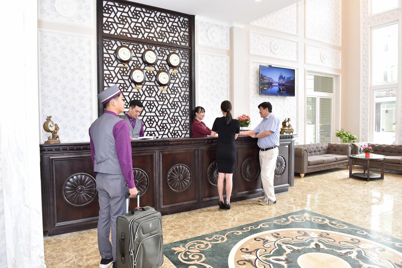 דה לאט Hotel Du Lys מראה חיצוני תמונה