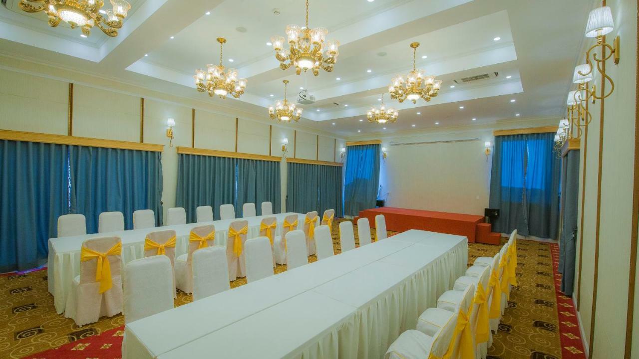 דה לאט Hotel Du Lys מראה חיצוני תמונה