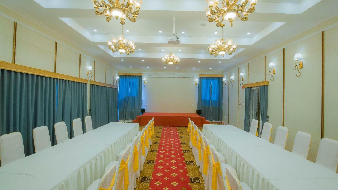דה לאט Hotel Du Lys מראה חיצוני תמונה